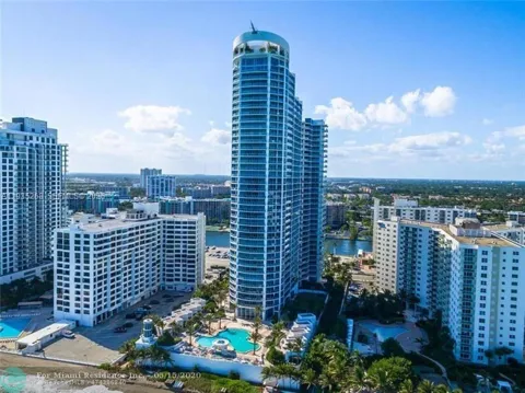 3101 S Ocean Dr #606