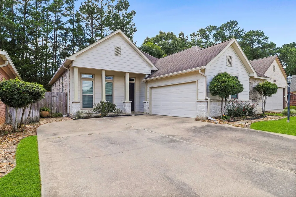 106 Sunshine Lane Livingston, TX 77351