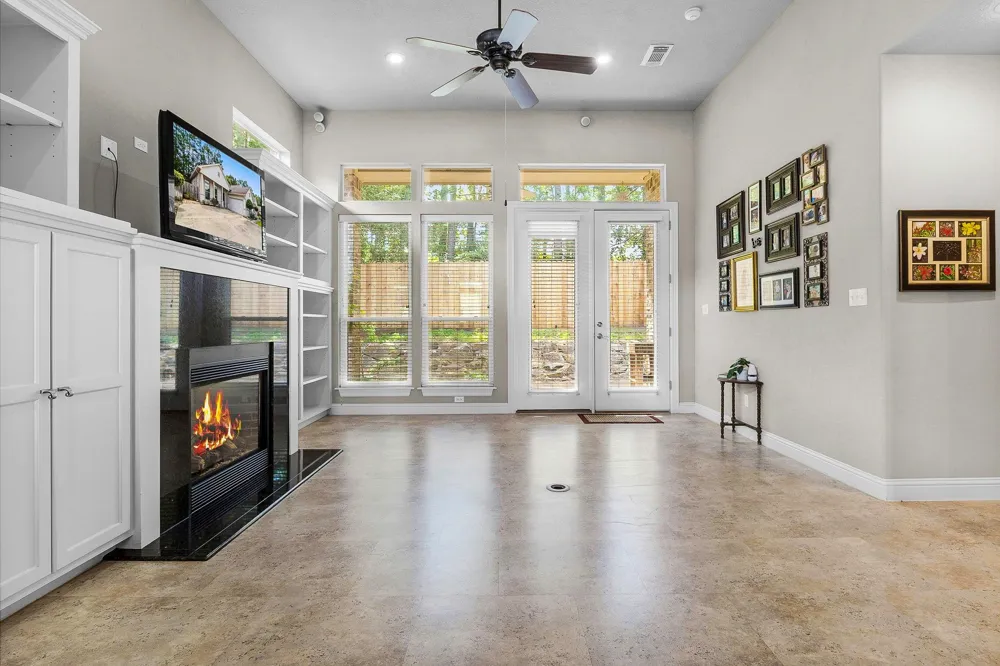 106 Sunshine Lane Livingston, TX 77351
