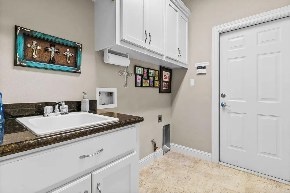 106 Sunshine Lane Livingston, TX 77351