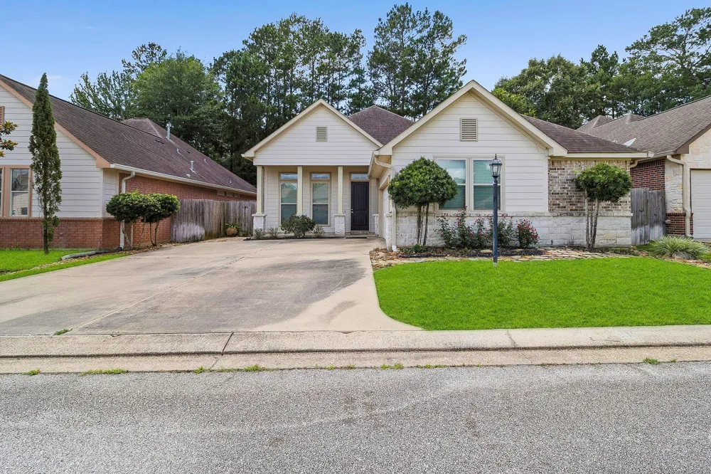 106 Sunshine Lane Livingston, TX 77351