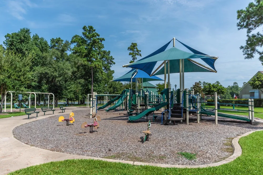 4242 Starling Stream Drive Spring, TX 77386