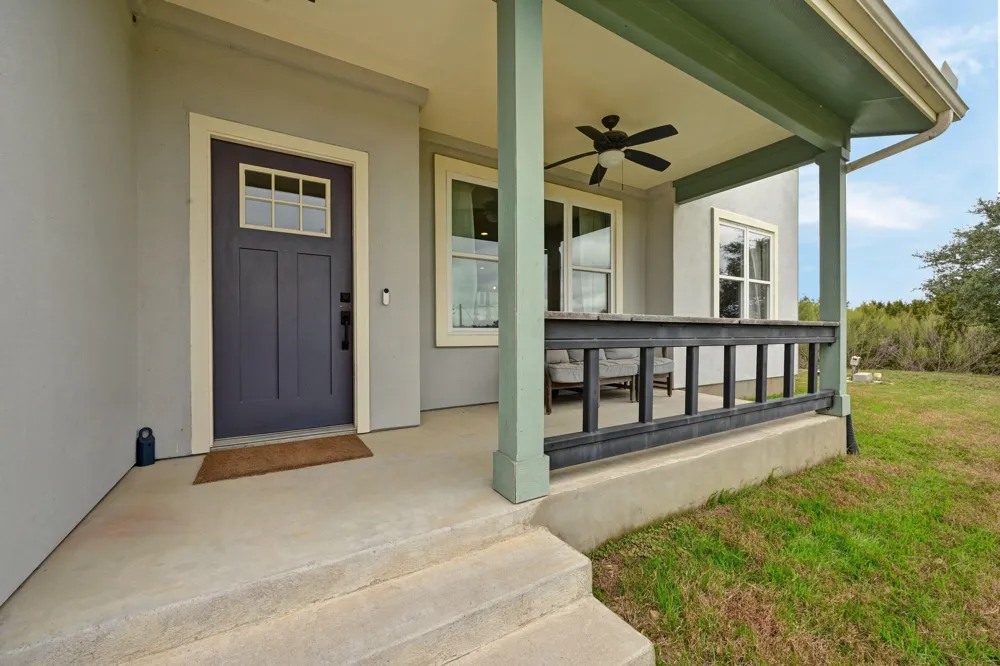 17305 Lake Wood Circle Dripping Springs, TX 78620