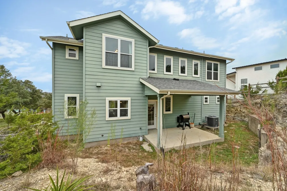 17305 Lake Wood Circle Dripping Springs, TX 78620