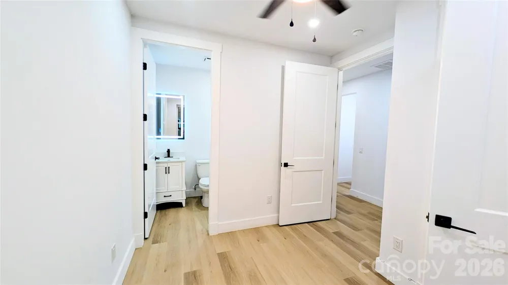 45 Richland Street Waynesville, NC 28786