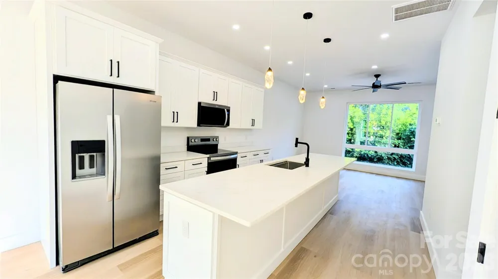 45 Richland Street Waynesville, NC 28786