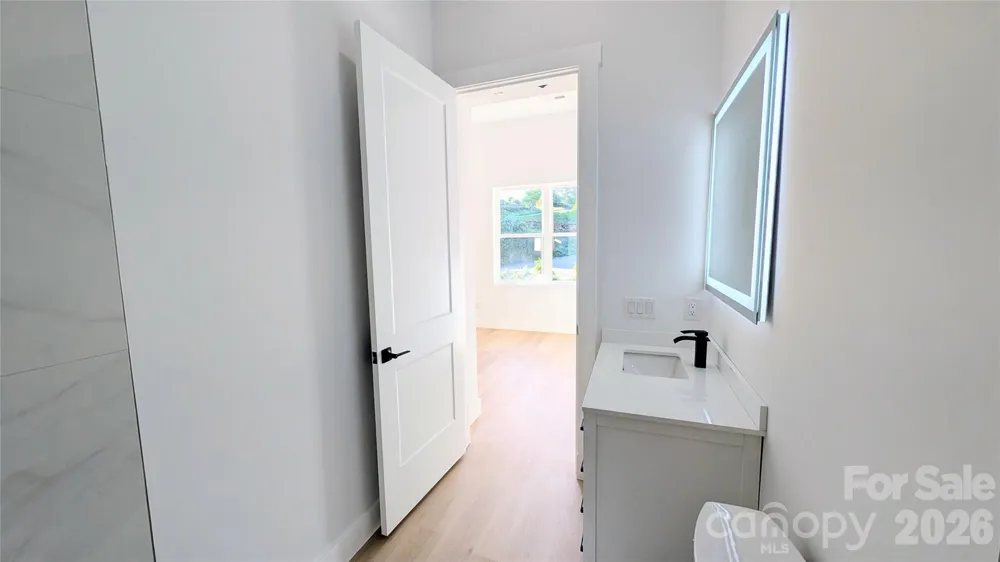 45 Richland Street Waynesville, NC 28786