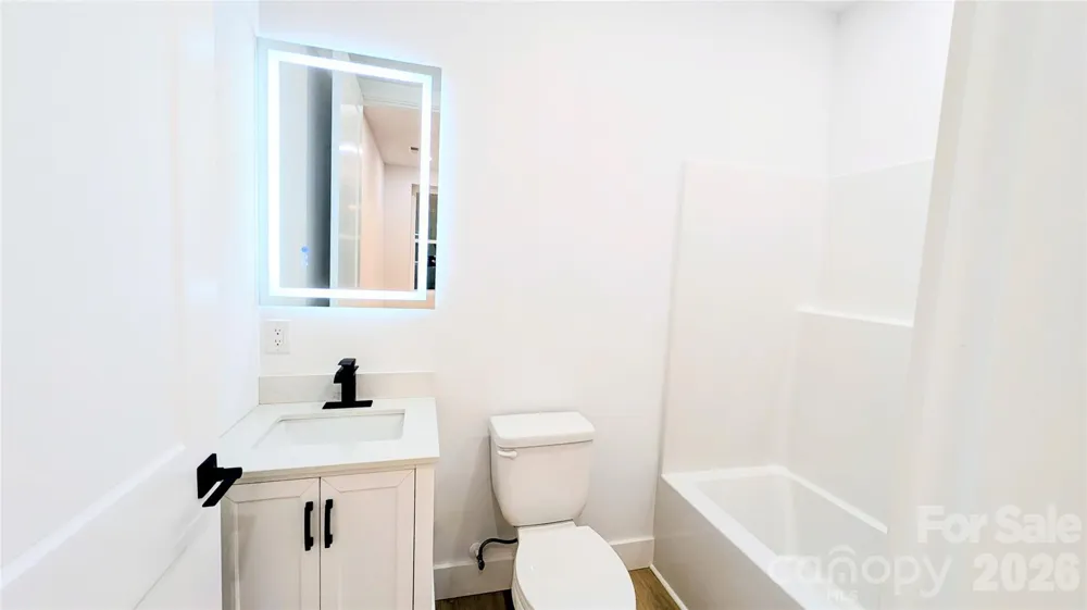 45 Richland Street Waynesville, NC 28786
