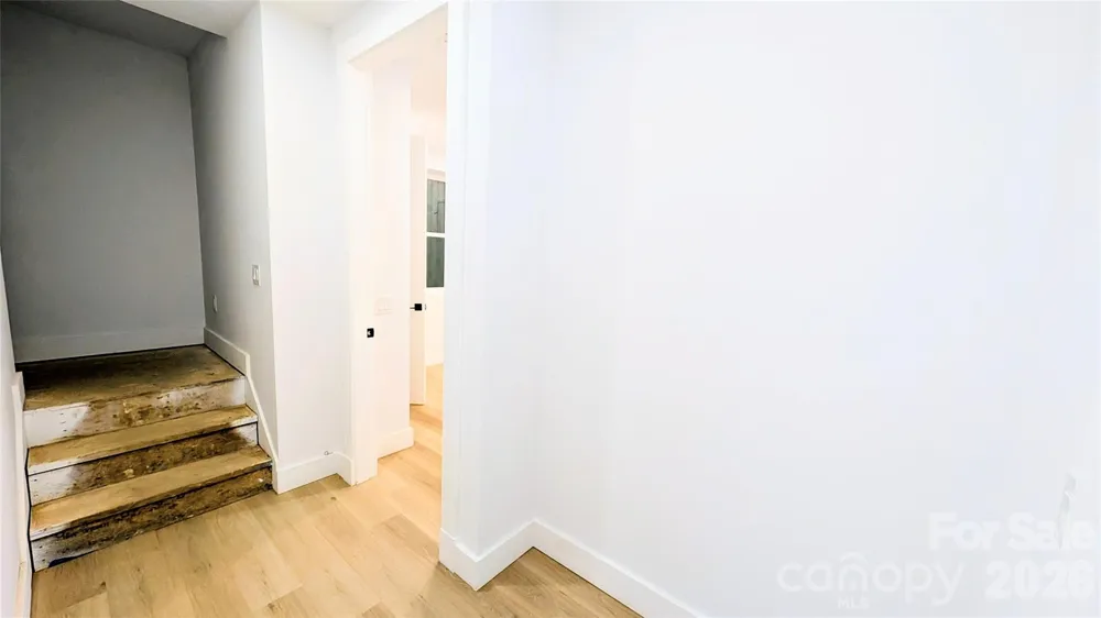 45 Richland Street Waynesville, NC 28786