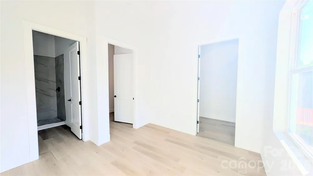 45 Richland Street Waynesville, NC 28786