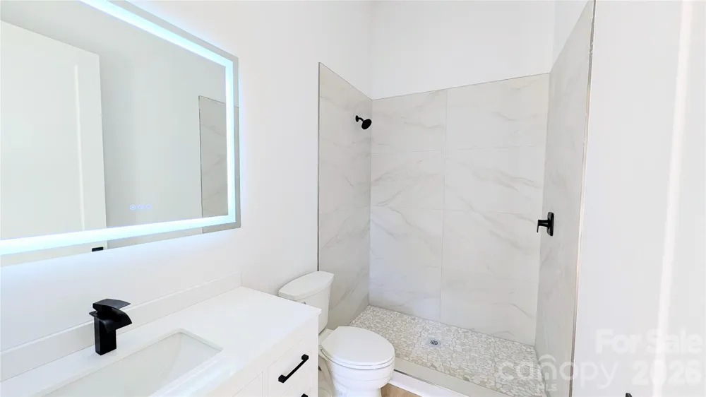 45 Richland Street Waynesville, NC 28786