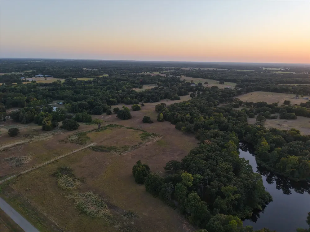 CR 1810 Grand Saline, TX 75140