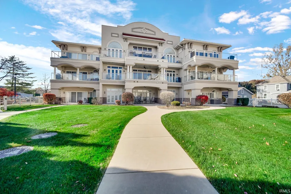 318 E Jefferson Street