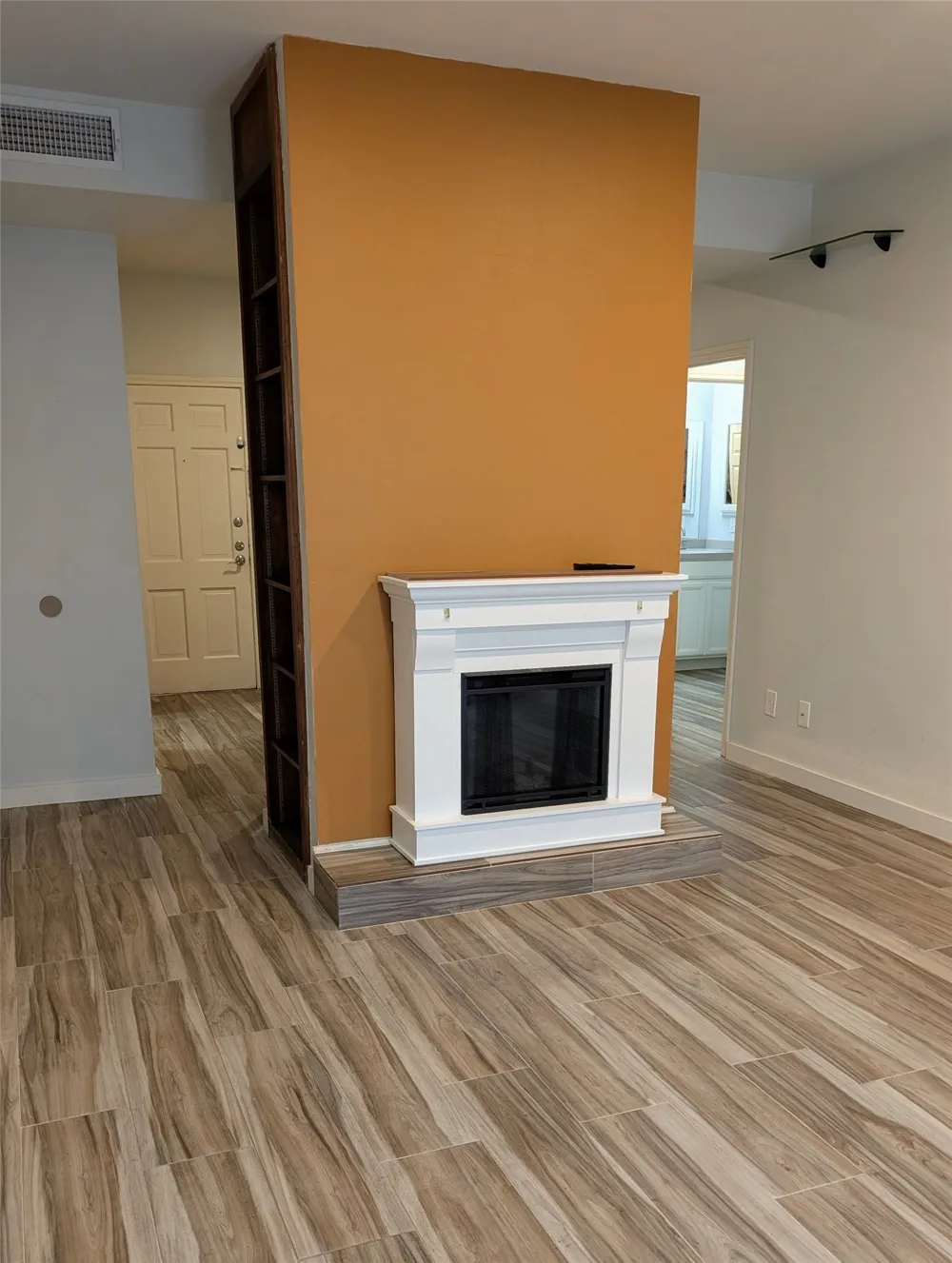 2529 Rio Grande Street #6 Austin, TX 78705