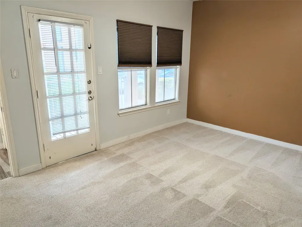 2529 Rio Grande Street #6 Austin, TX 78705