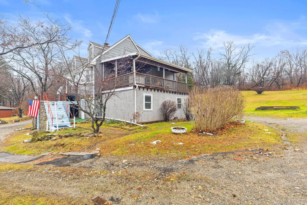 11 Cross Creek Road Cold Spring, NY 10516