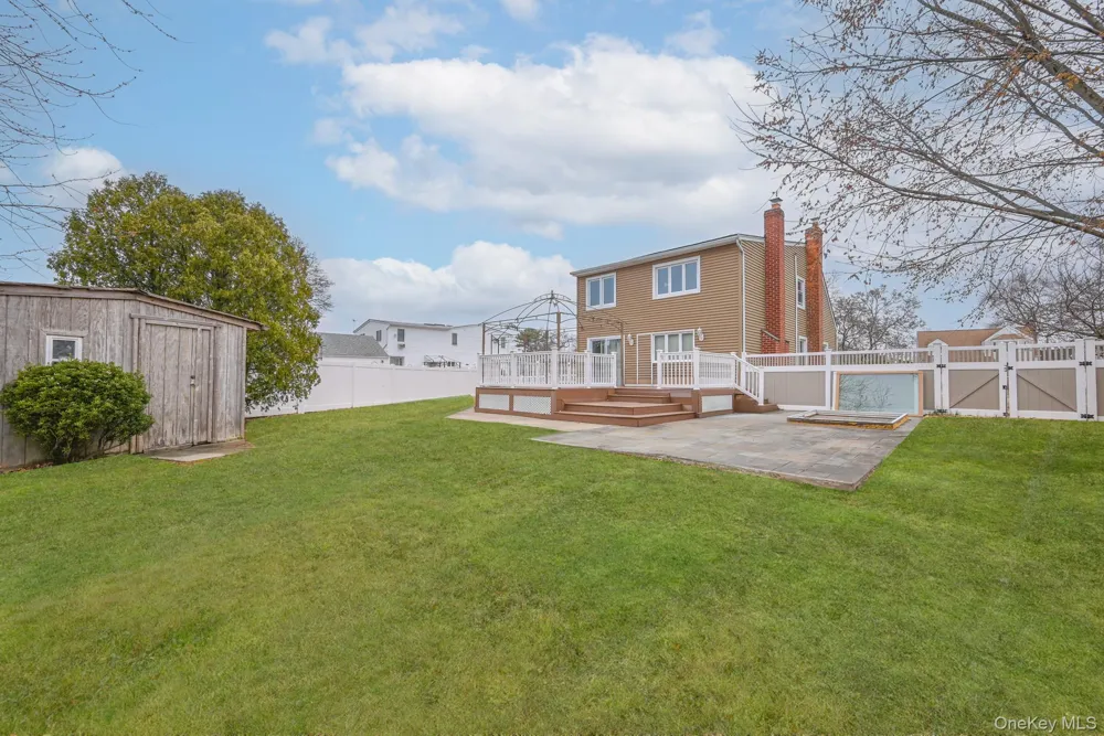 100 Morris Parkway Valley Stream, NY 11580