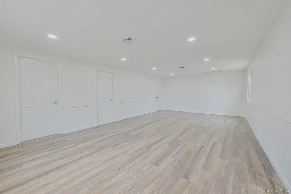 100 Morris Parkway Valley Stream, NY 11580