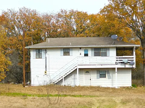2240 County Road 2162