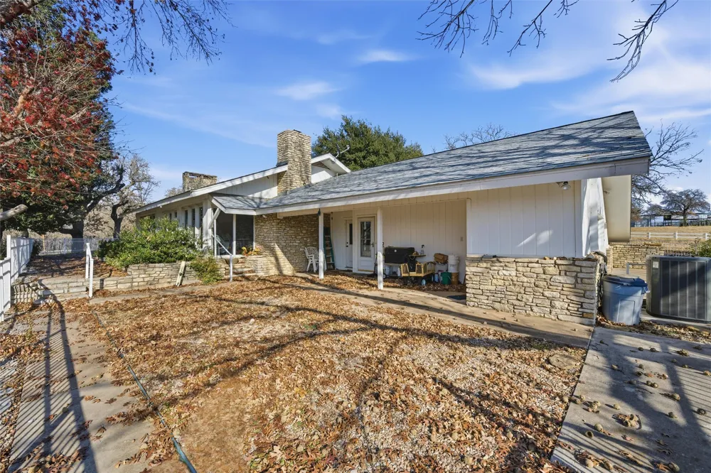 5300 Highway 2247 De Leon, TX 76444