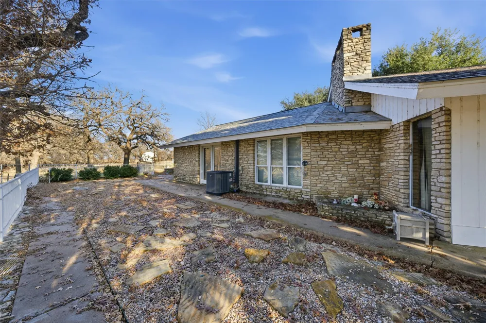 5300 Highway 2247 De Leon, TX 76444