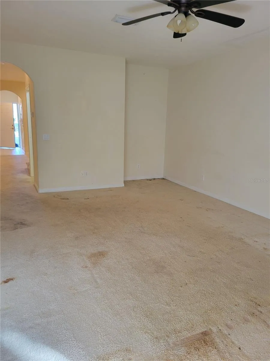 335 CAPE HARBOUR LOOP #105 Bradenton, FL 34212