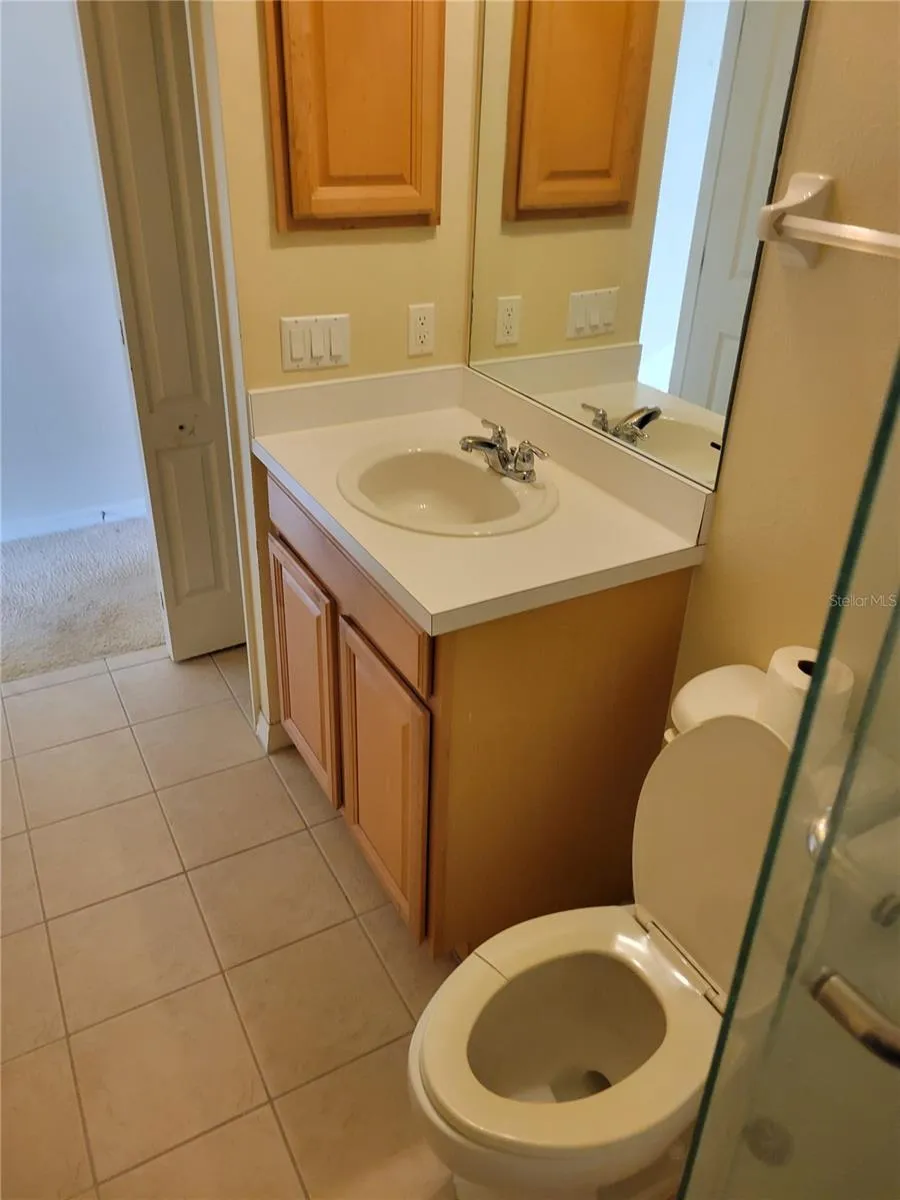 335 CAPE HARBOUR LOOP #105 Bradenton, FL 34212
