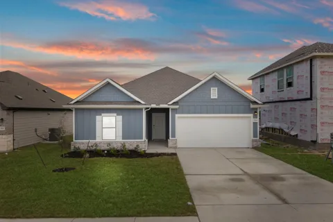 176 Wind Hill