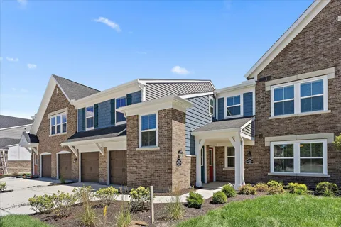 5890 Parkview Lane #302