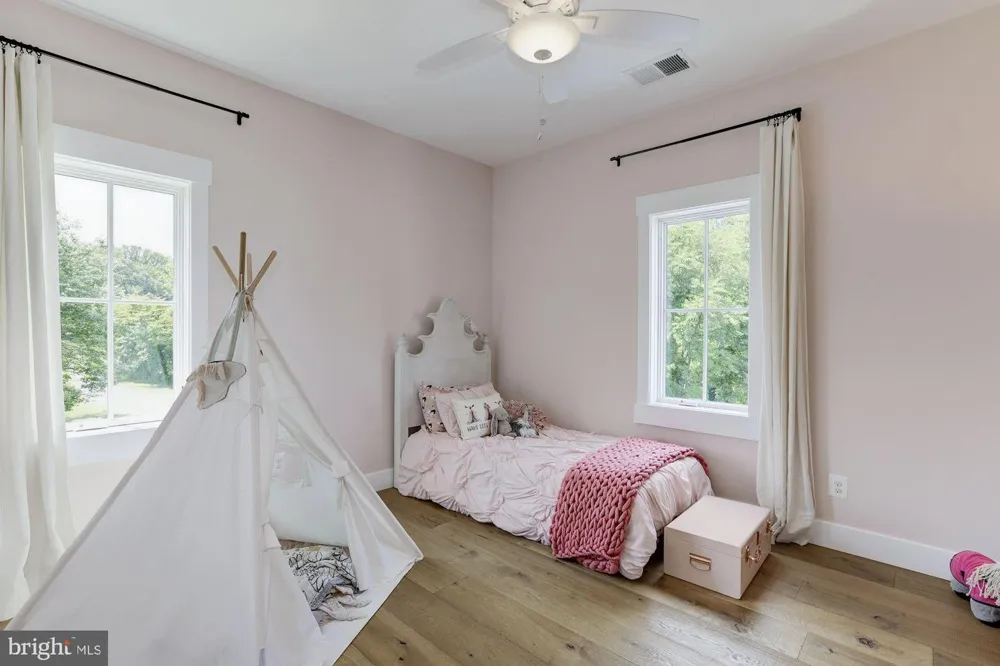 254 FRIENDSHIP ROAD Friendship, MD 20758