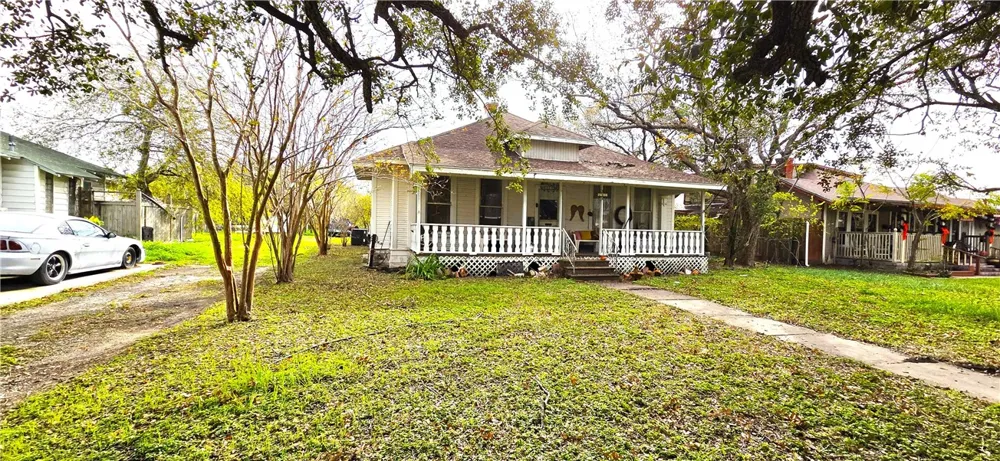 640 Fetick Avenue Taft, TX 78390