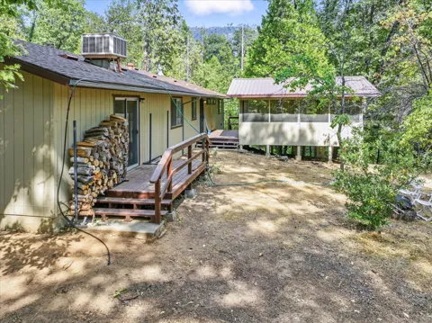 59556 Cascadel Drive