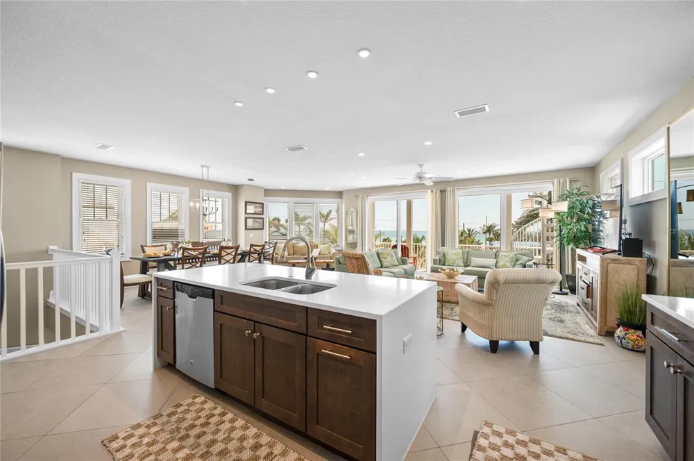 2201 AVENUE C Bradenton Beach, FL 34217