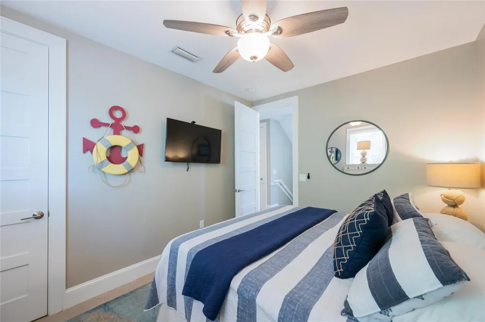 2201 AVENUE C Bradenton Beach, FL 34217