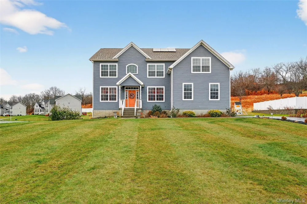38 Highgrove Drive Washingtonville, NY 10992