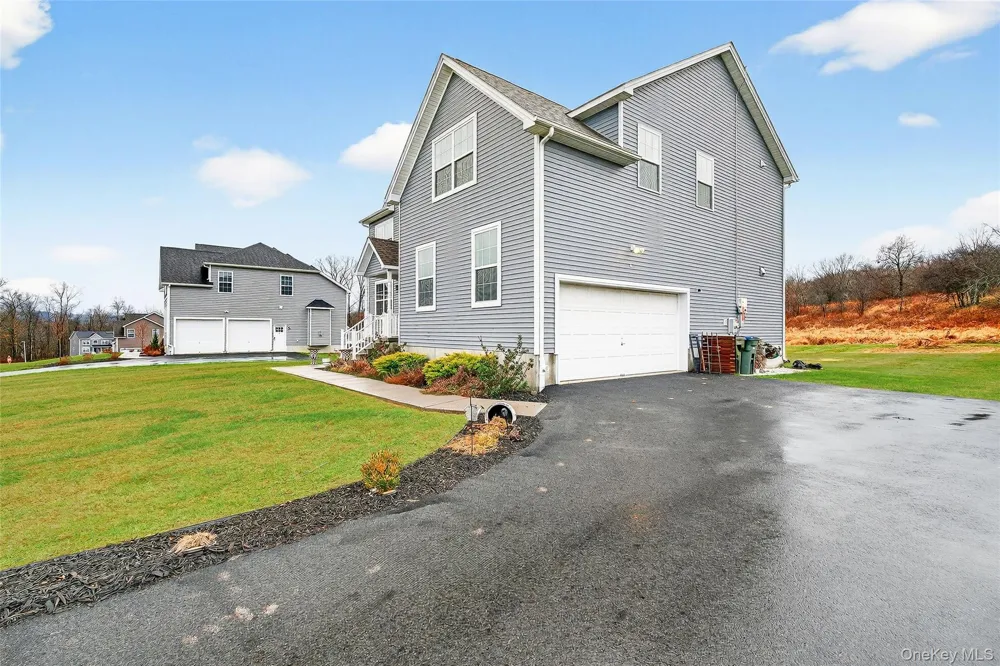 38 Highgrove Drive Washingtonville, NY 10992