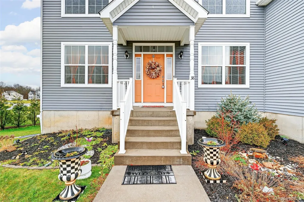 38 Highgrove Drive Washingtonville, NY 10992