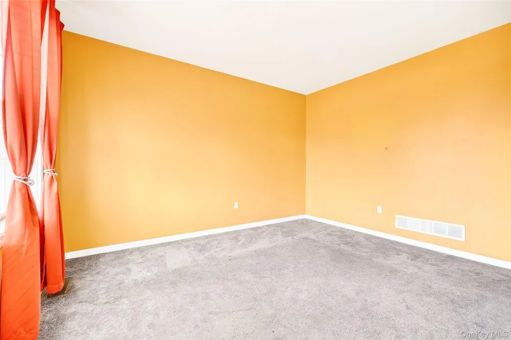 38 Highgrove Drive Washingtonville, NY 10992