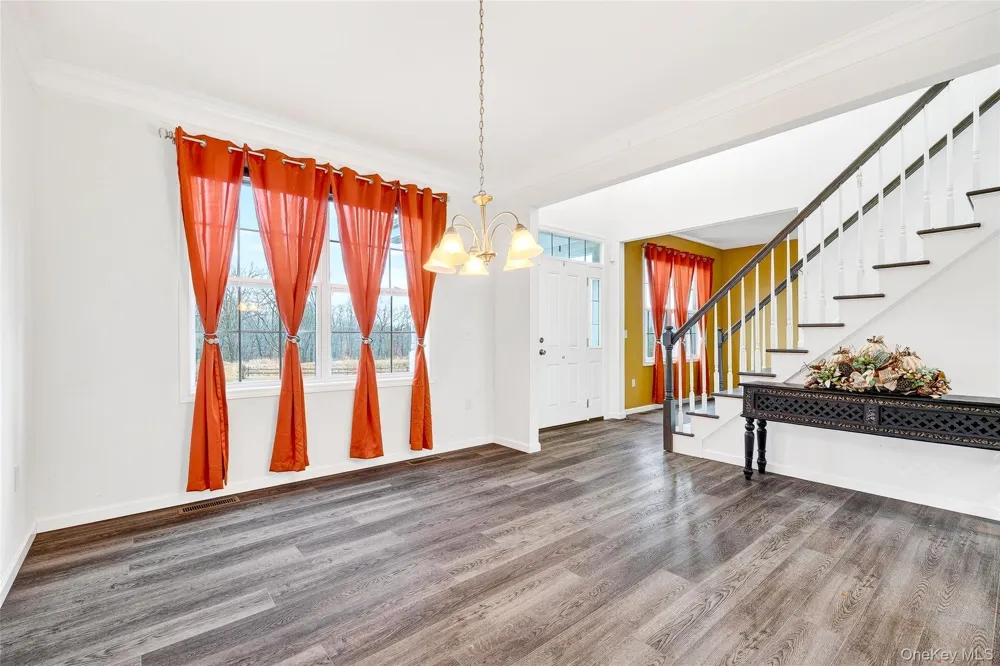 38 Highgrove Drive Washingtonville, NY 10992