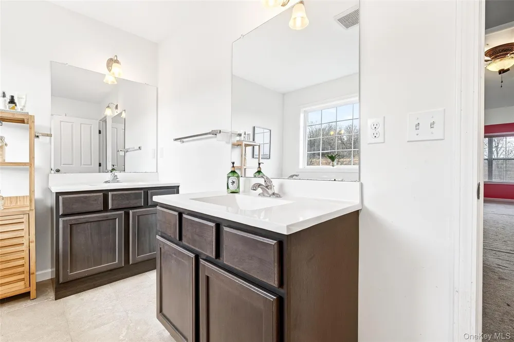 38 Highgrove Drive Washingtonville, NY 10992