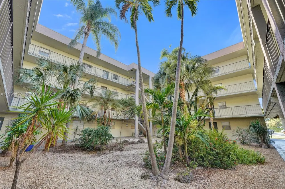 1810 SW 81st Ave #2108 North Lauderdale, FL 33068