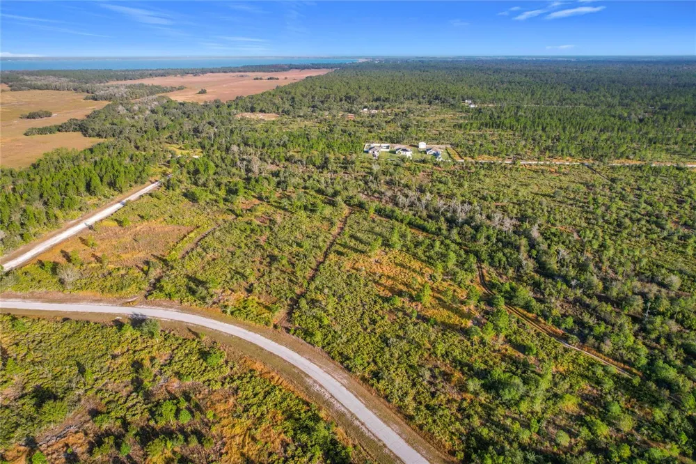LOT 81 MEADOW LARK BOULEVARD Lake Wales, FL 33898