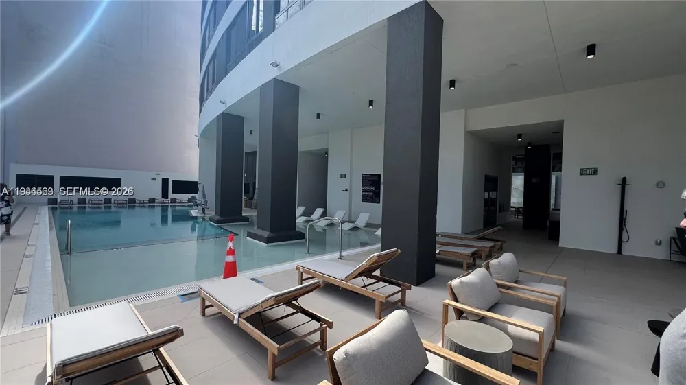 225 Miami ave #501 Miami, FL 33128