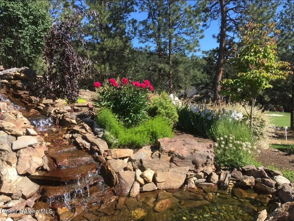 514 DUNBARTON OAKS LANE Liberty Lake, WA 99019