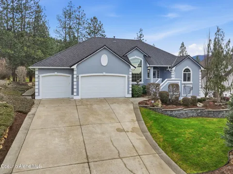 514 DUNBARTON OAKS LANE