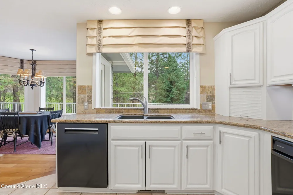 514 DUNBARTON OAKS LANE Liberty Lake, WA 99019
