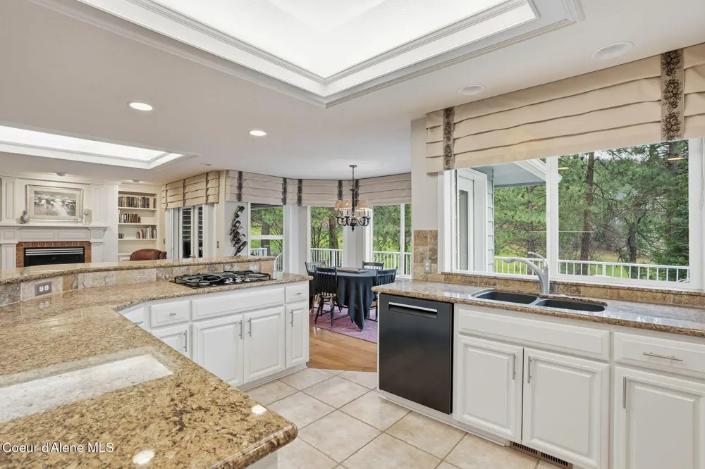 514 DUNBARTON OAKS LANE Liberty Lake, WA 99019