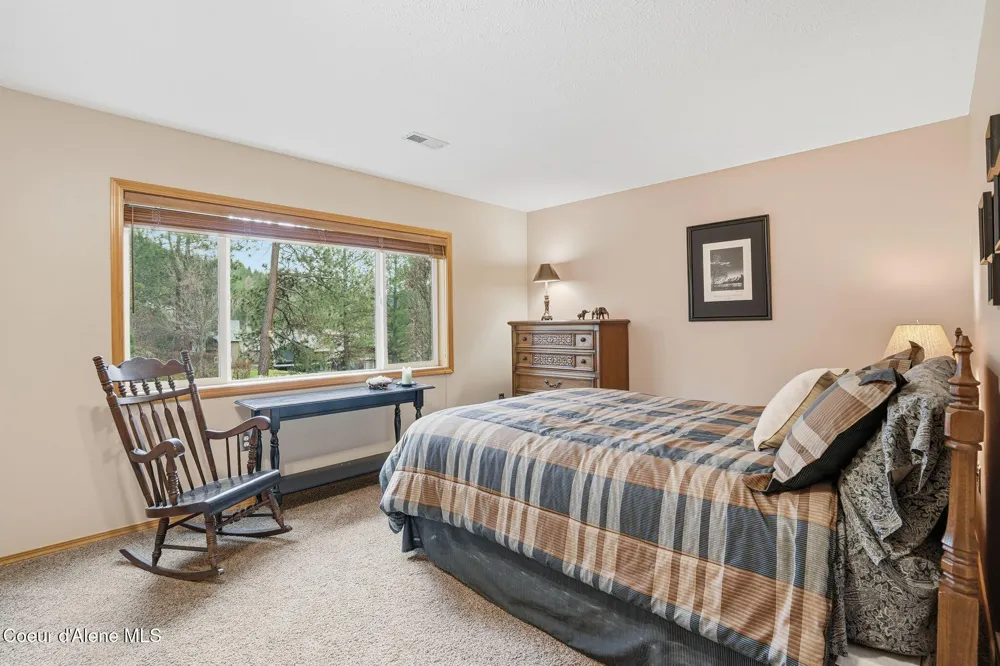 514 DUNBARTON OAKS LANE Liberty Lake, WA 99019