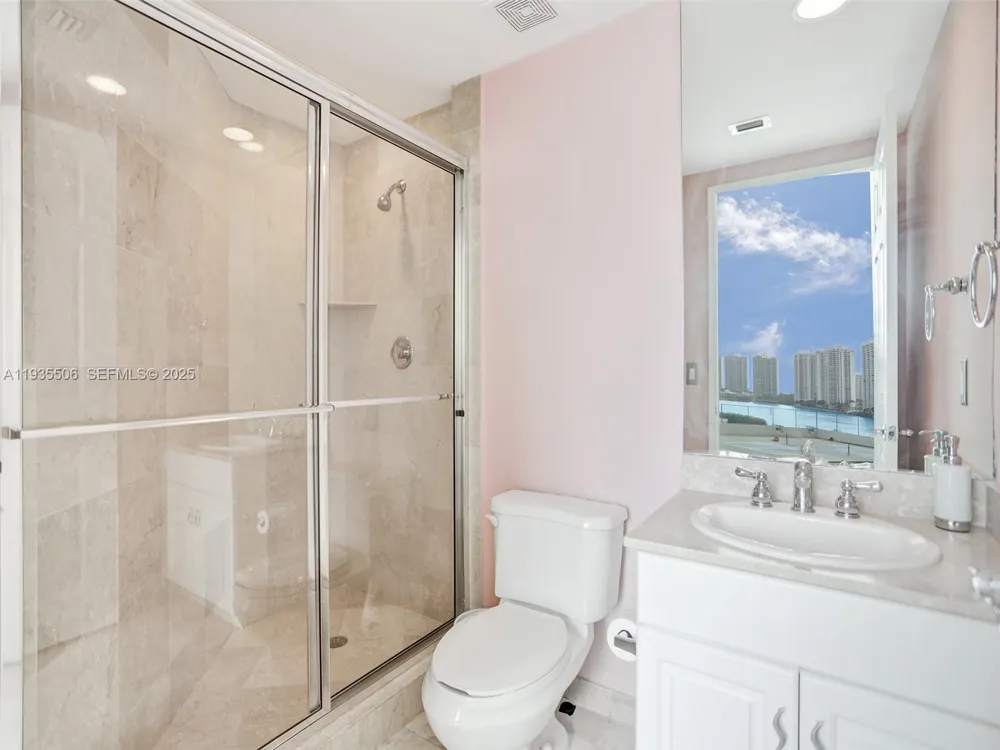 3370 Hidden Bay Dr #508 Aventura, FL 33180