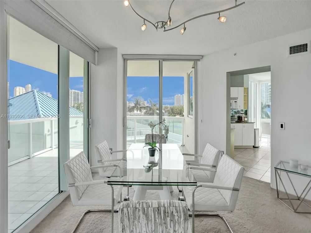 3370 Hidden Bay Dr #508 Aventura, FL 33180